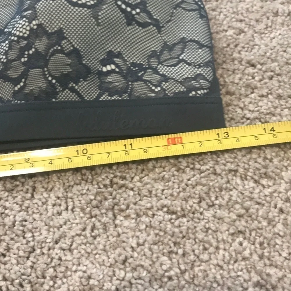 Lululemon Live in Lace Bralette